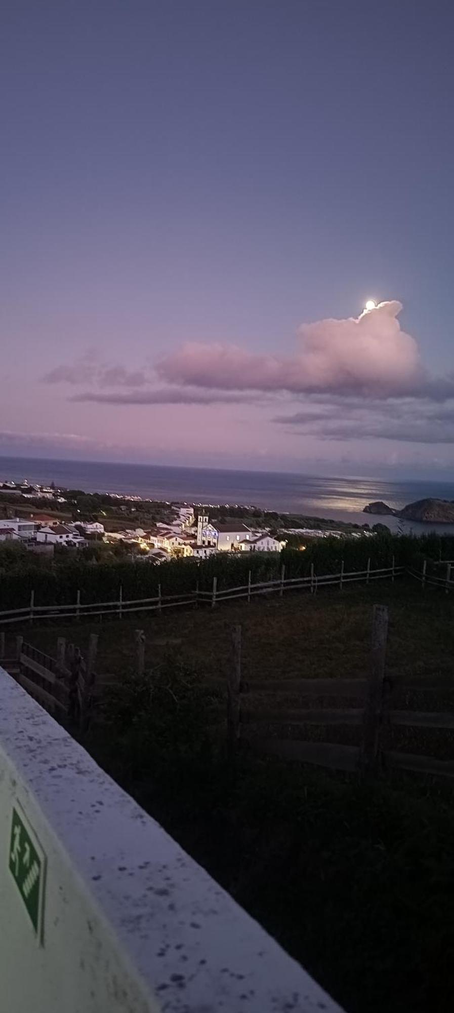 Um Quarto Da Casa Do Monte วิลา เฟรนคา โด คัมโป ภายนอก รูปภาพ